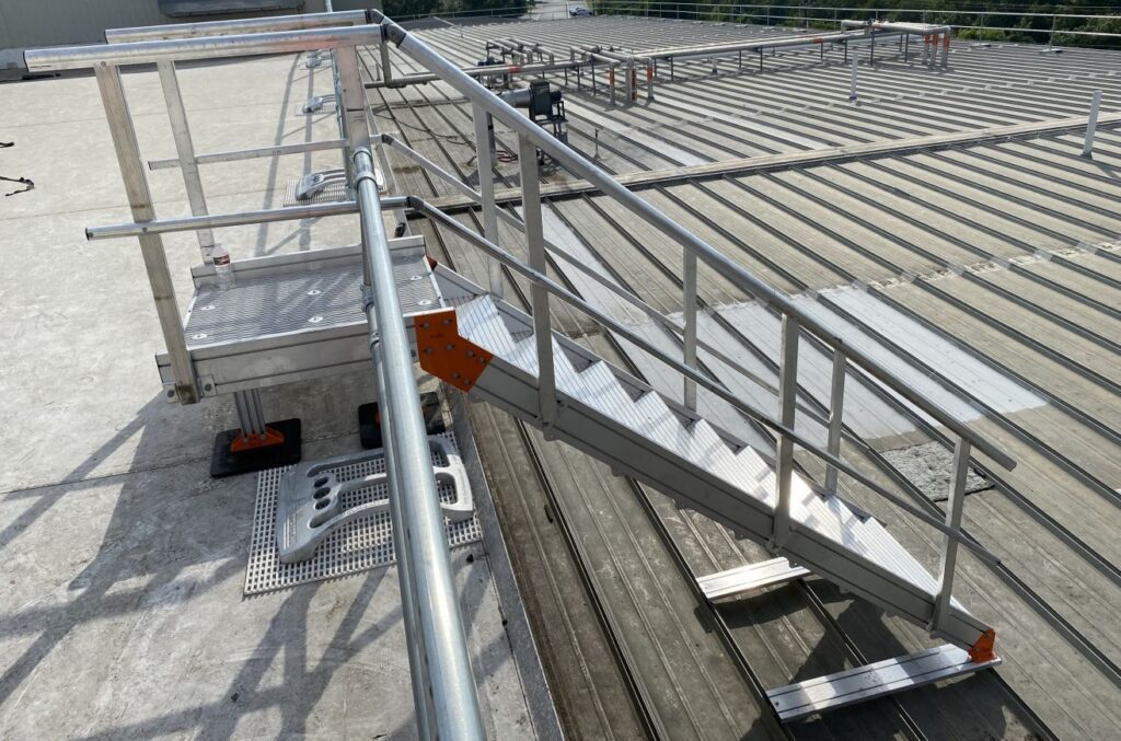 A metal railing on top of a building.