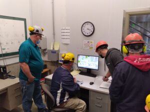 refresher training with computer screens.